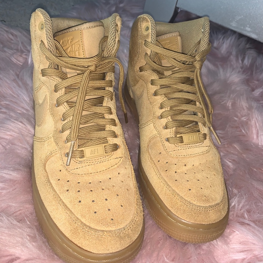 Tan Air Force 1
